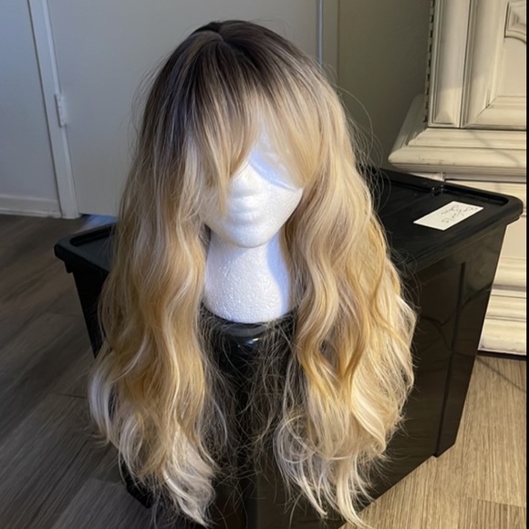 Rooted Wavy Mixed Blonde Synthetic Wig with Bangs - New #C - Picture 13 of 16